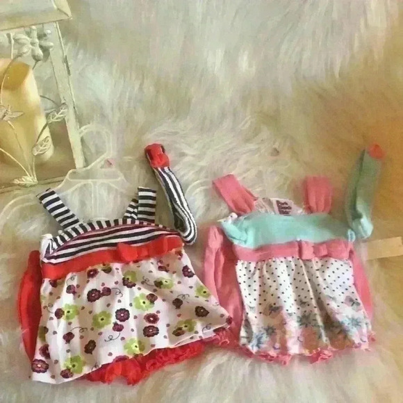 Baby Girl Sets - Picture 1 of 6